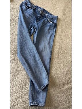 BDG High-Rise Straight Leg Jeans in Light Blue